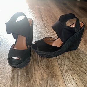 Donald J Pliner Leee Platform Wedge Sandal